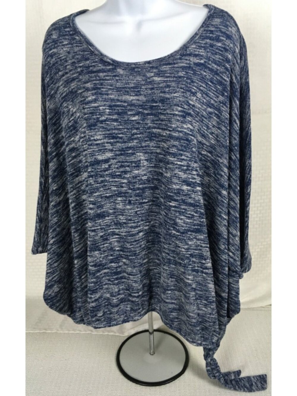 C est 1946 Top Size 26 28W Blue Kimono 3/4 Sleeves Side Knot Tie Round Neck